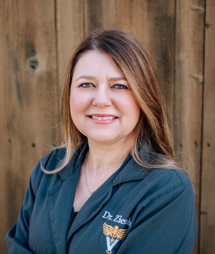 Dr. Amber Ziemba, DVM